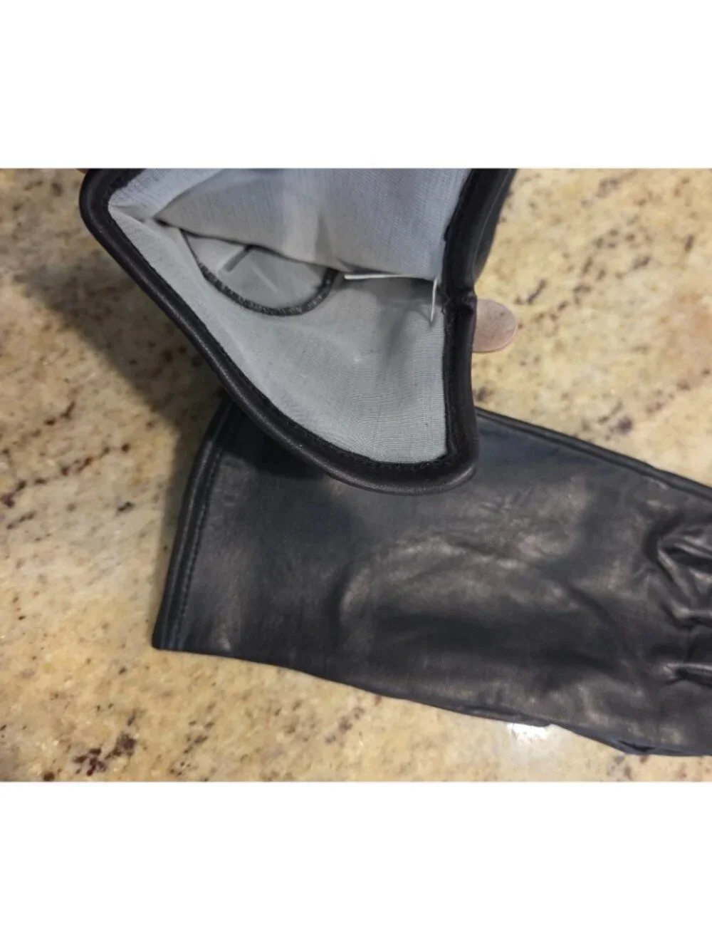 New Vintage Womens Size M 8 Black Soft Leather Lined Gloves Spain